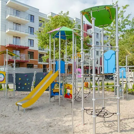 Apartament Polanki Park Azul 科沃布热格