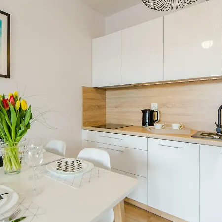 Apartament Polanki Park Azul * 科沃布热格